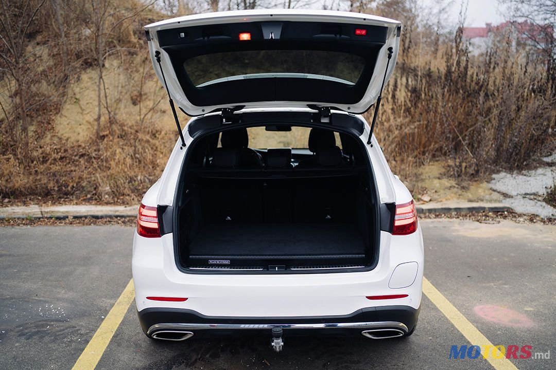 2018' Mercedes-Benz Glc photo #5