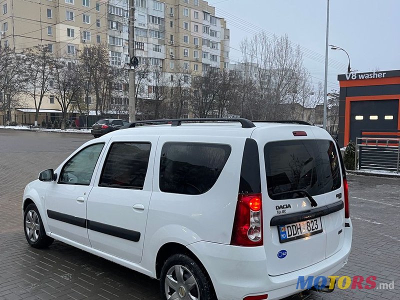 2010' Dacia Logan photo #4