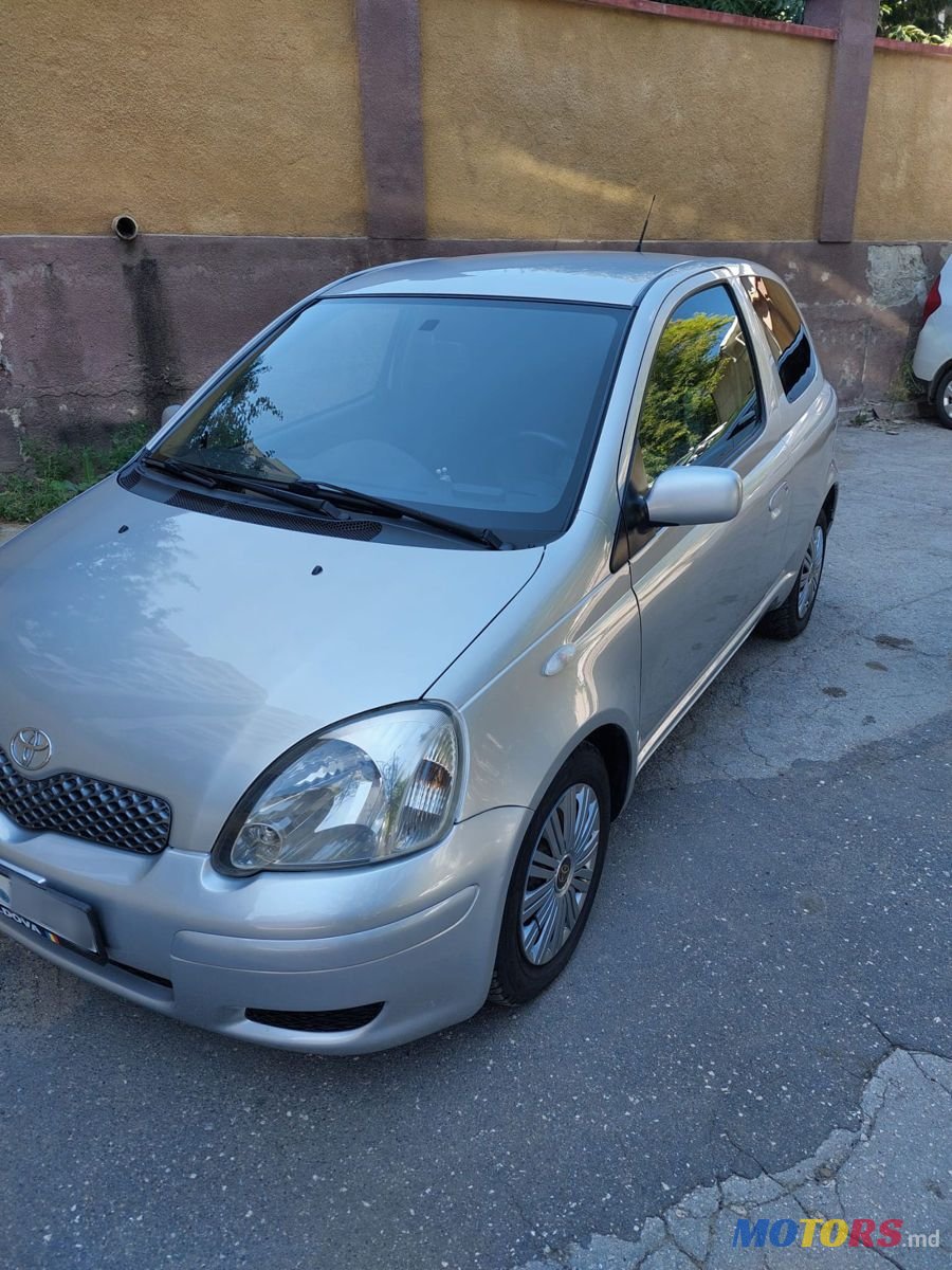 2005' Toyota Yaris photo #3