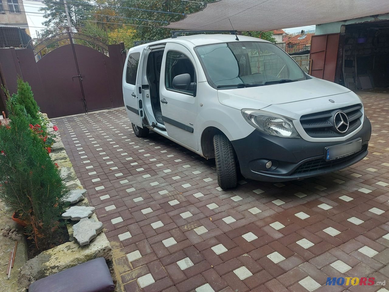 2013' Mercedes-Benz Citan photo #6