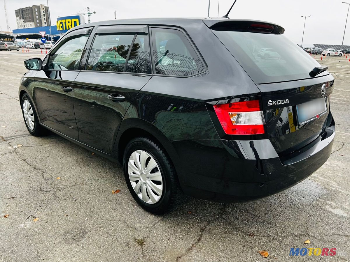 2016' Skoda Fabia photo #4