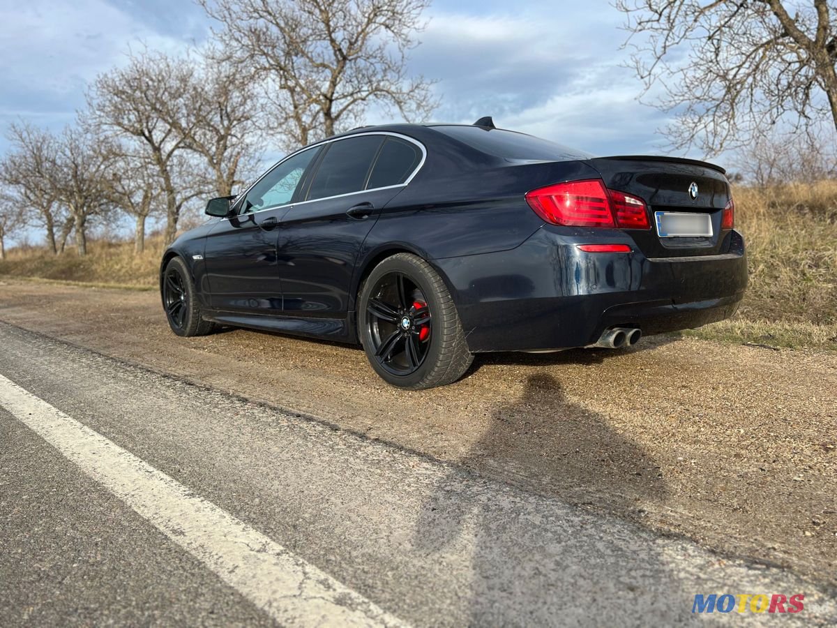 2010' BMW 5 Series photo #3