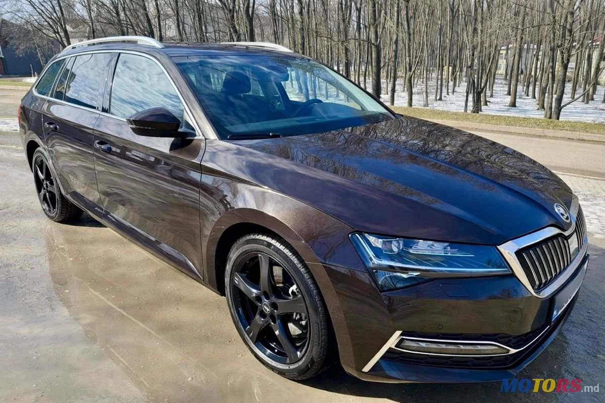 2021' Skoda Superb photo #1