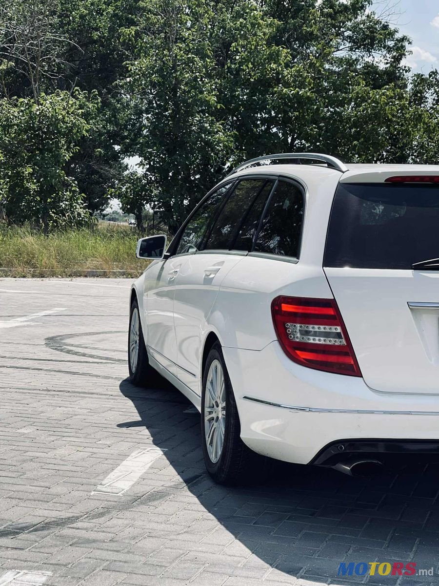 2012' Mercedes-Benz C-Class photo #6