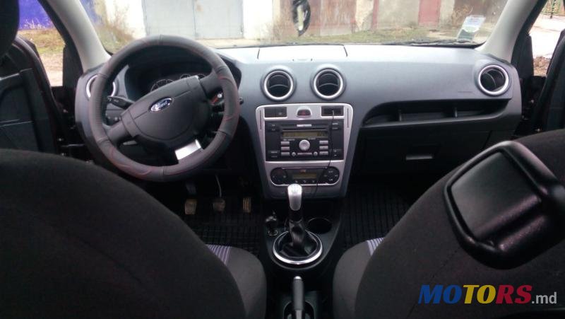 2010' Ford Fusion photo #1