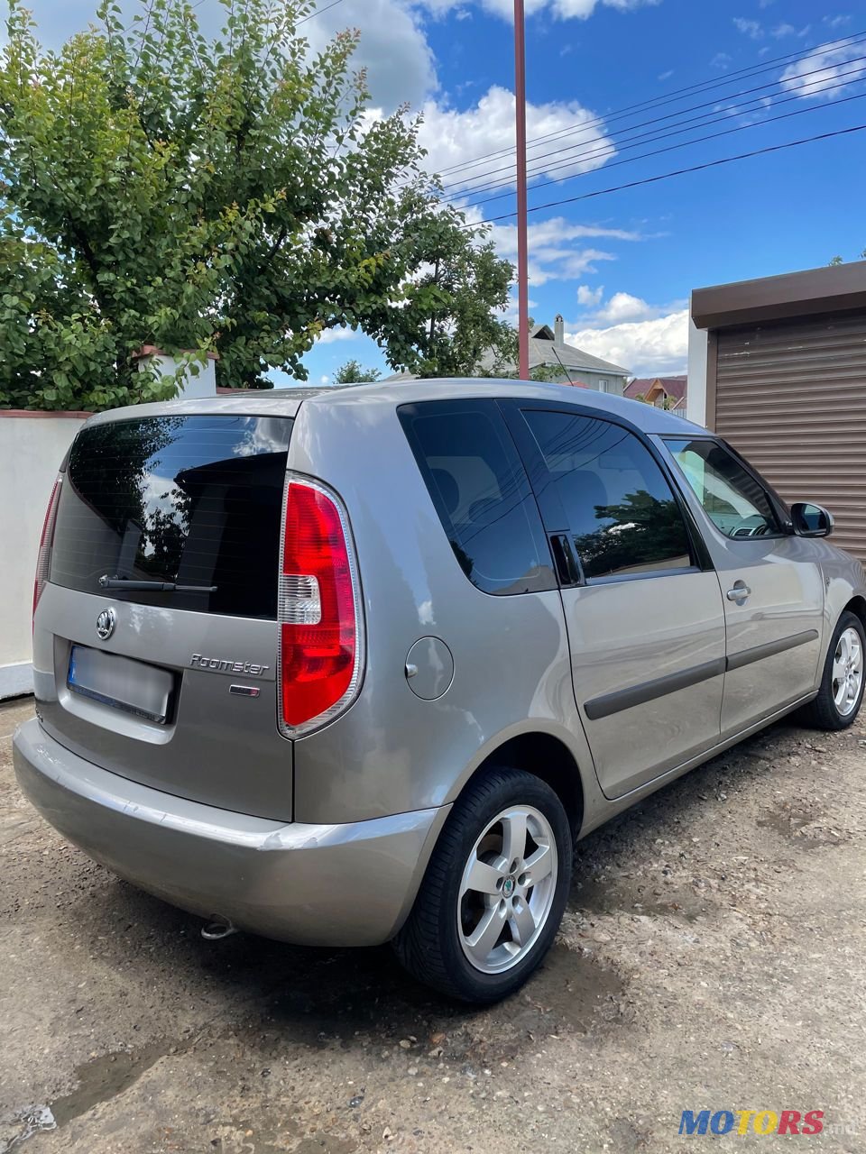 2010' Skoda Roomster photo #2