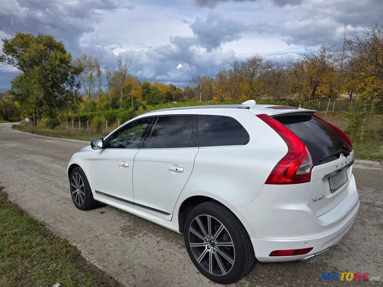 2015' Volvo XC60 photo #3