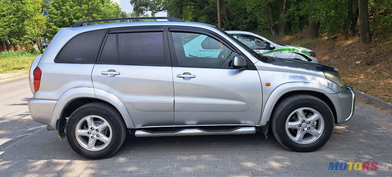 2002' Toyota RAV4 photo #6