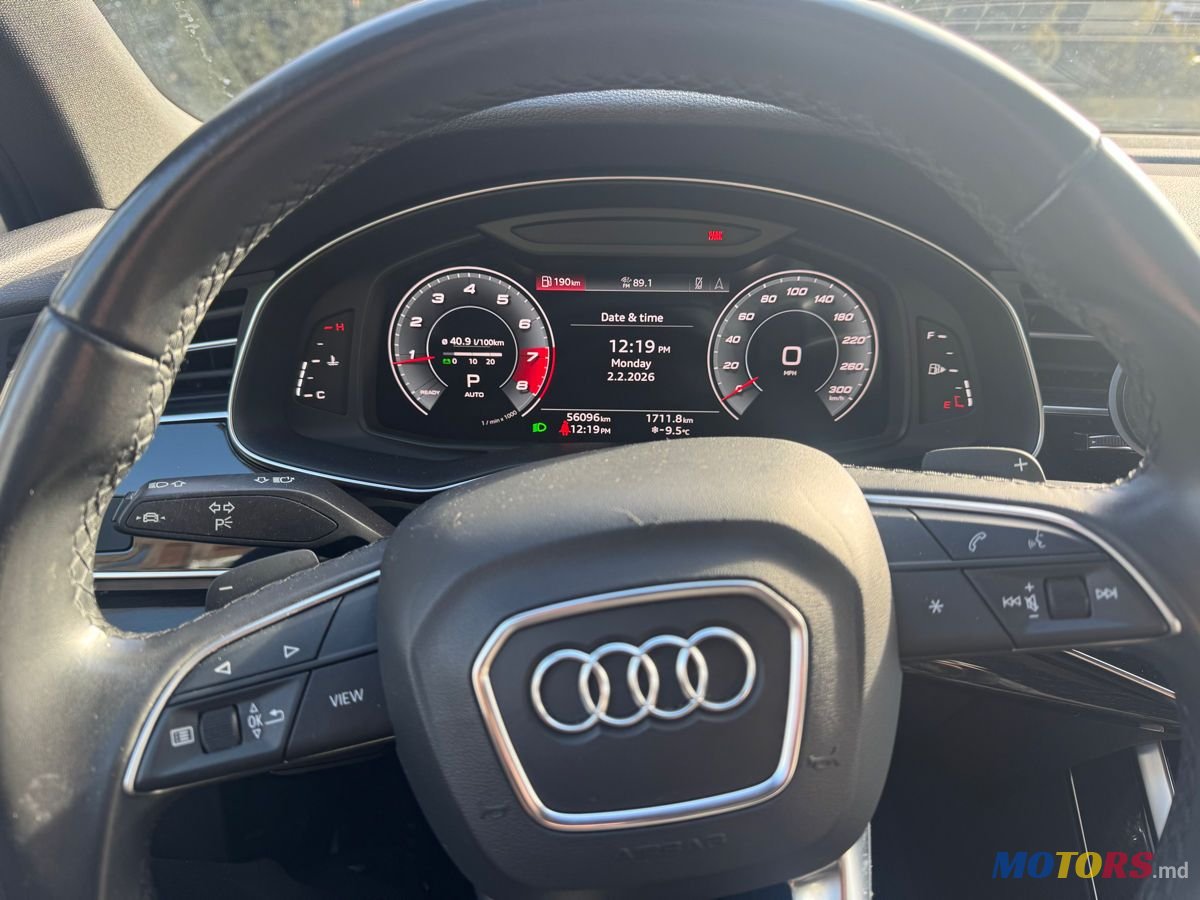 2021' Audi Q7 photo #6