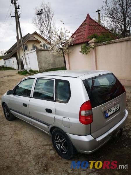 2002' Mitsubishi Space Star photo #5