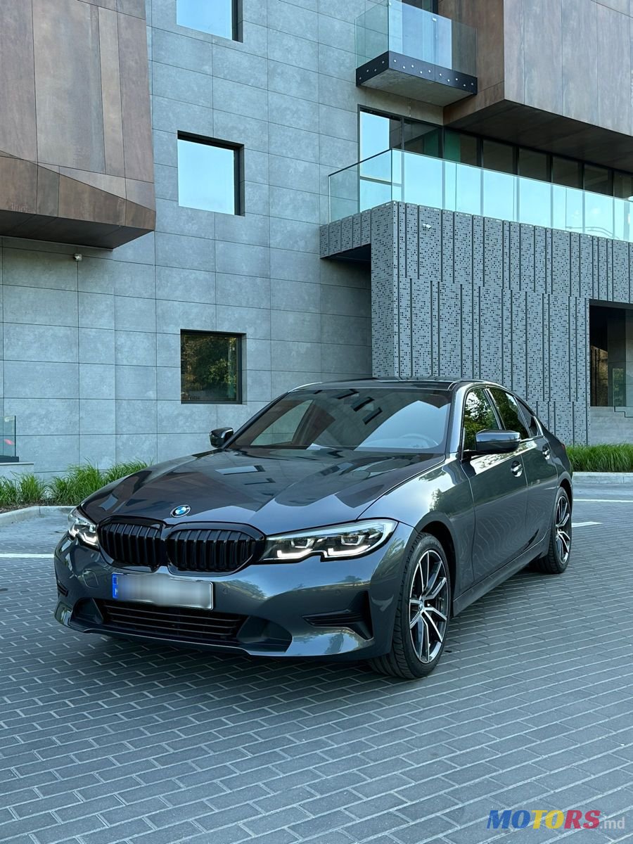 2019' BMW 3 Series photo #1
