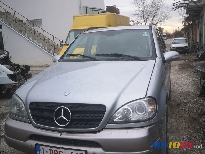 2001' Mercedes-Benz M Класс photo #3