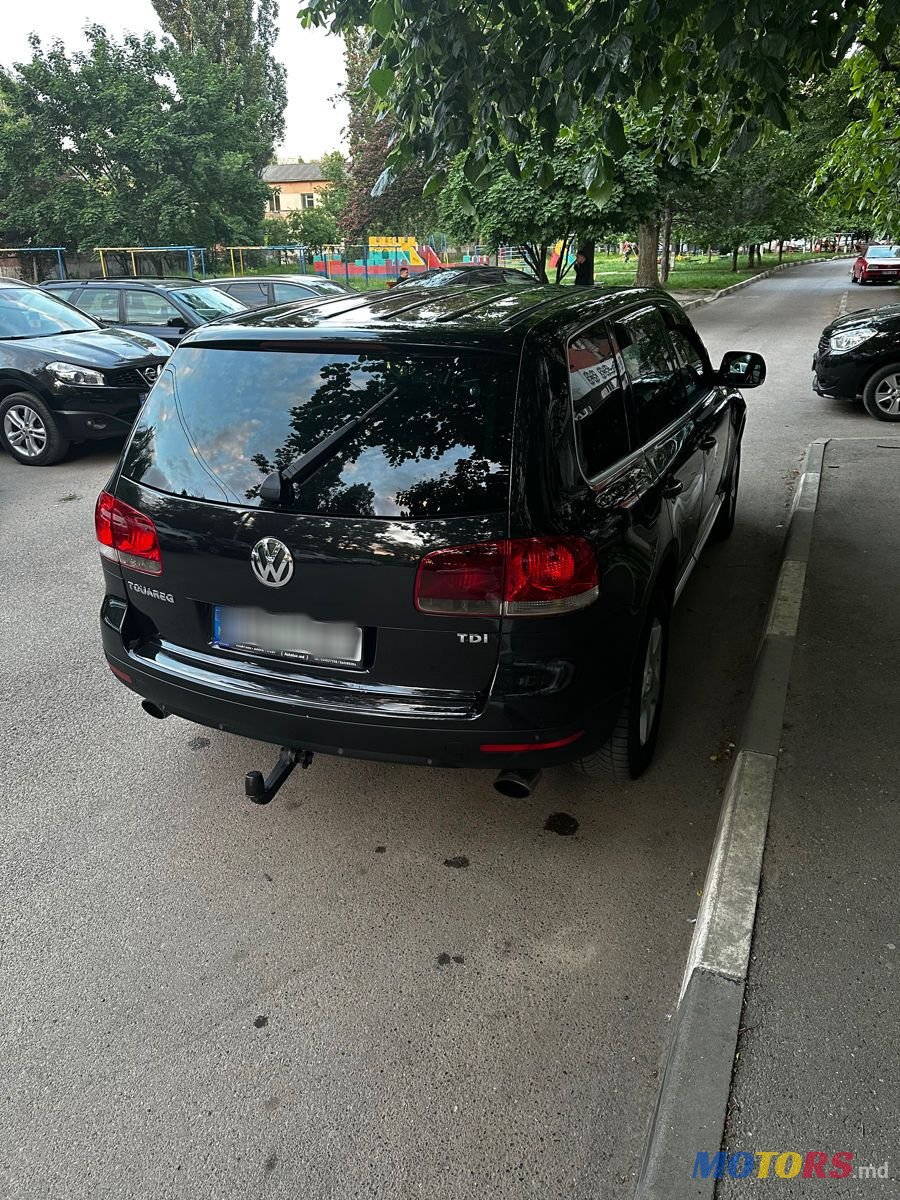 2007' Volkswagen Touareg photo #4