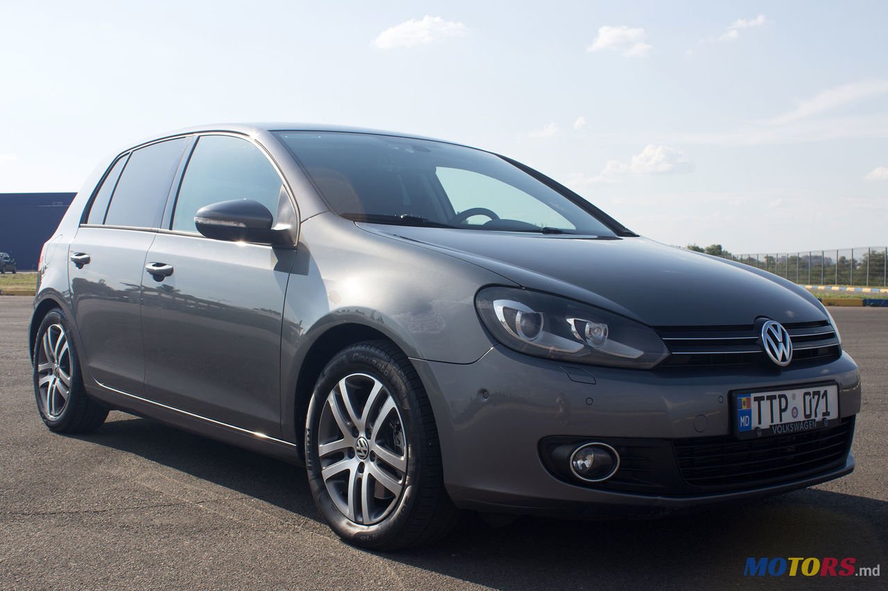 2010' Volkswagen Golf VI photo #1