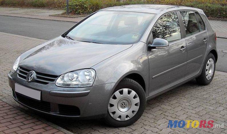 2008' Volkswagen Golf photo #2