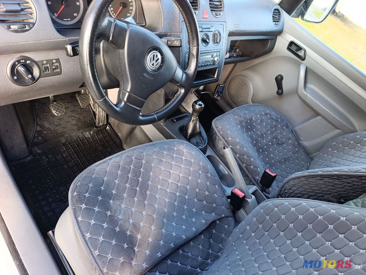 2008' Volkswagen Caddy photo #6