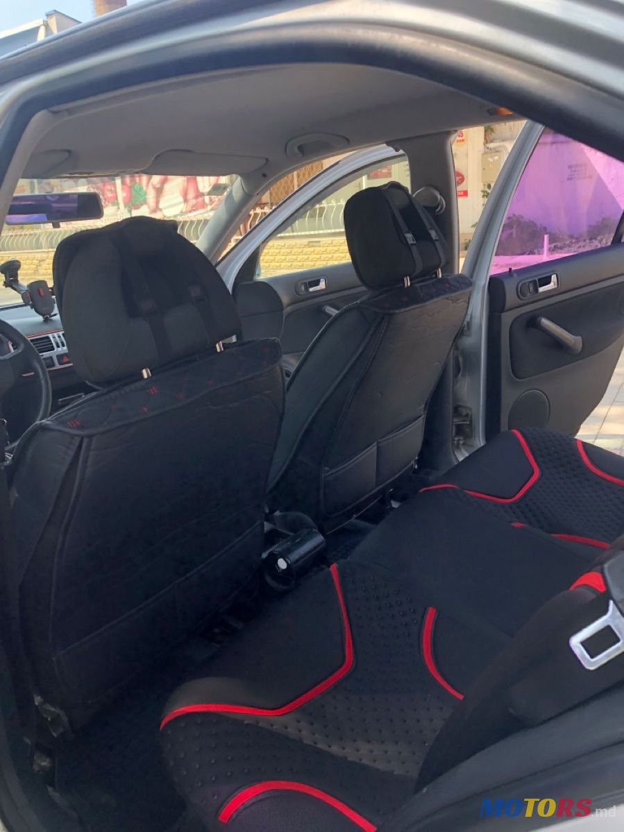 2002' Volkswagen Bora photo #6