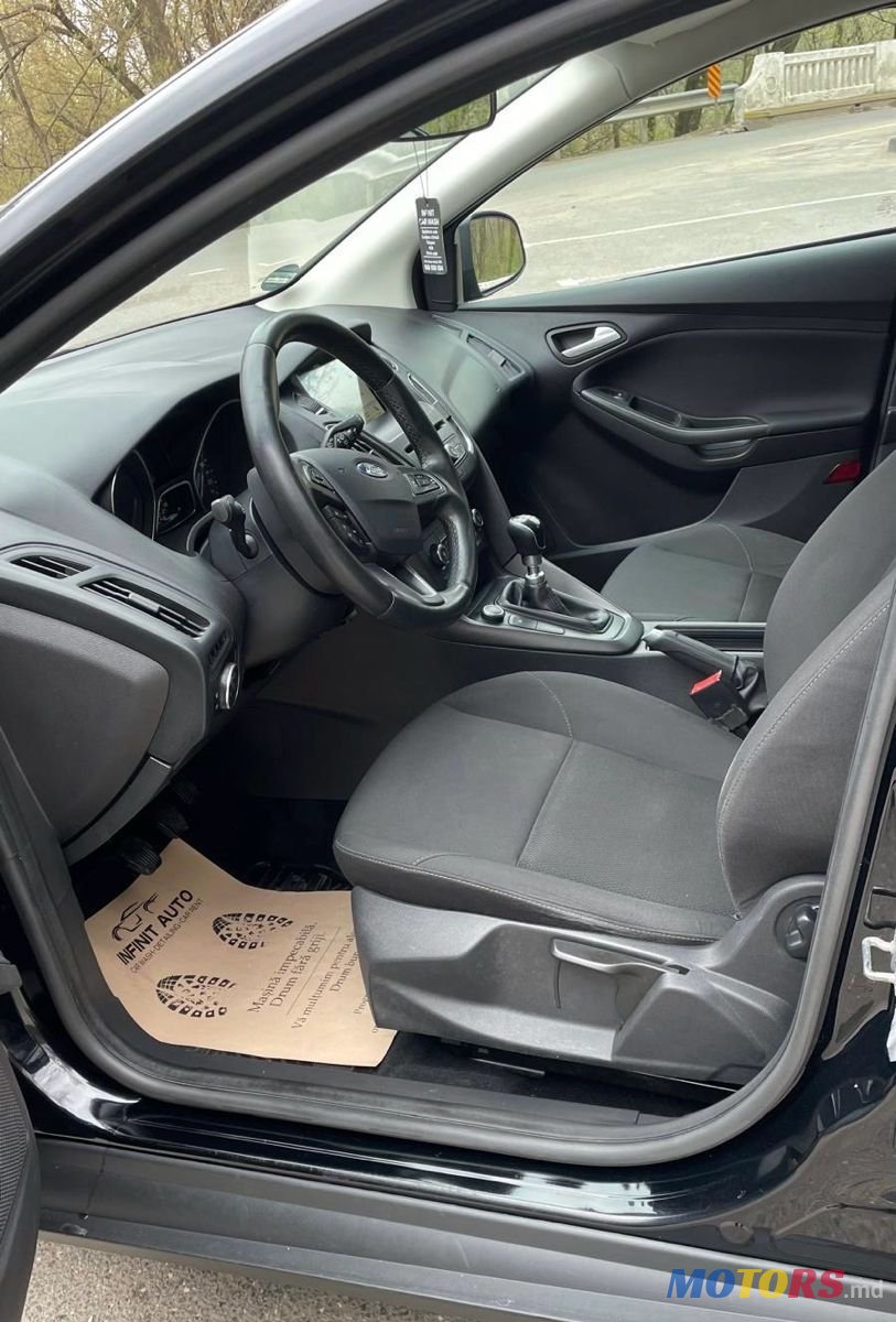 2018' Ford Focus photo #5