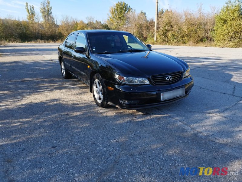 2000' Nissan Maxima photo #6