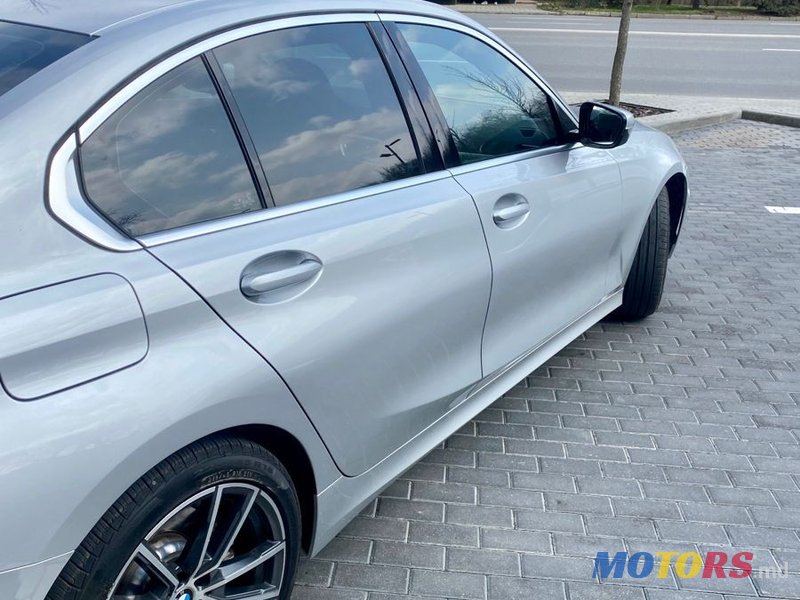 2019' BMW 3 Series photo #3