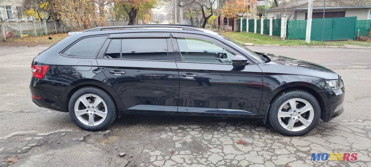 2016' Skoda Superb photo #3