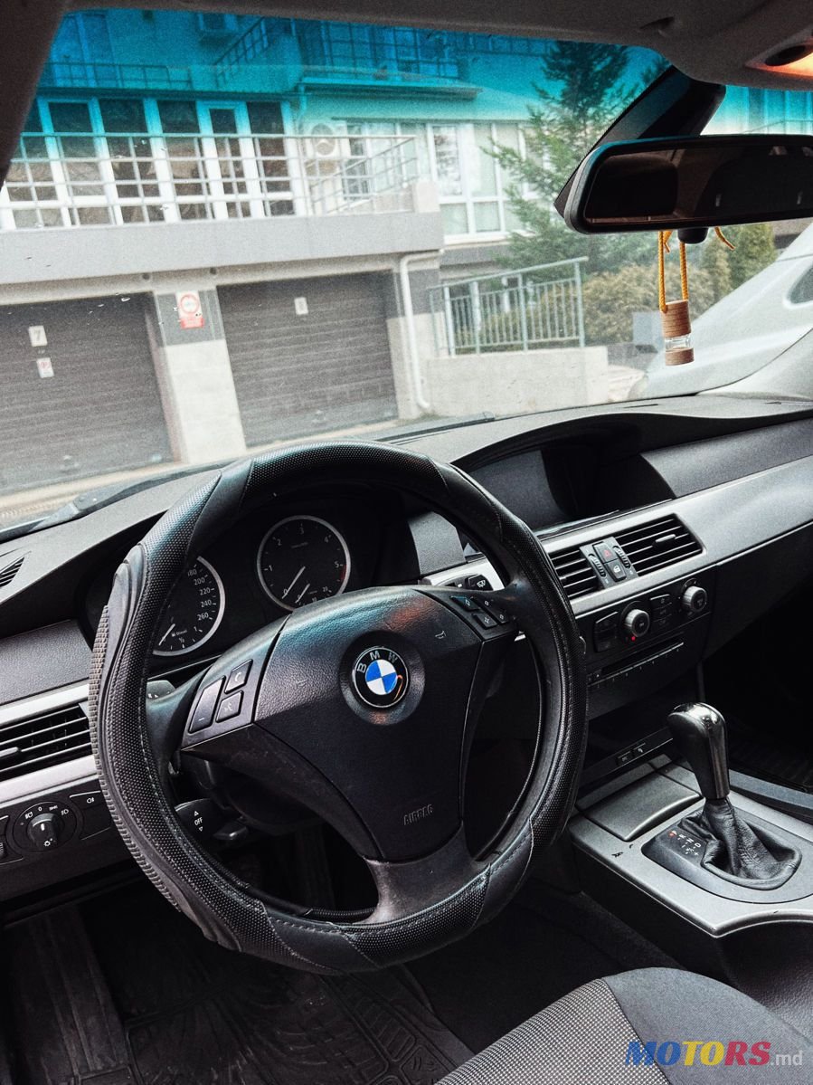 2006' BMW 5 Series photo #6