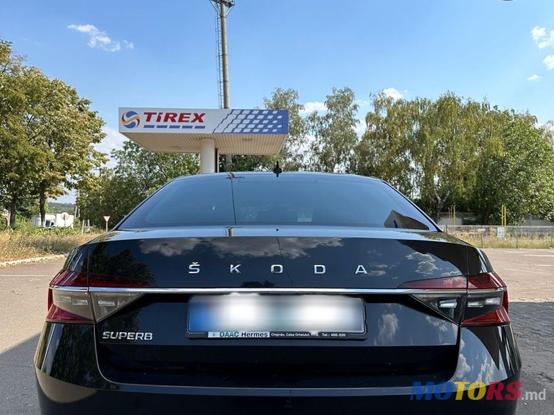 2020' Skoda Superb photo #5