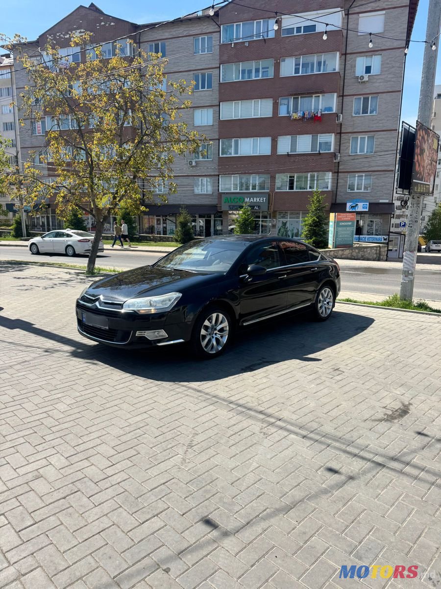 2009' Citroen C5 photo #5