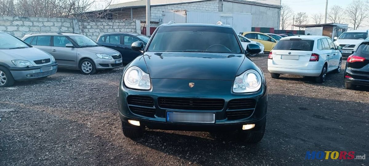 2006' Porsche Cayenne photo #2