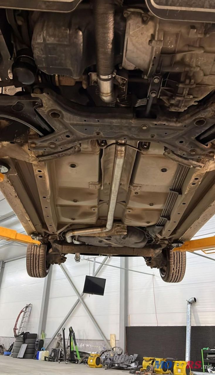 2010' Mitsubishi Colt photo #6