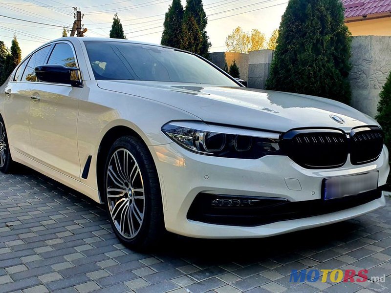 2018' BMW 5 Series photo #2