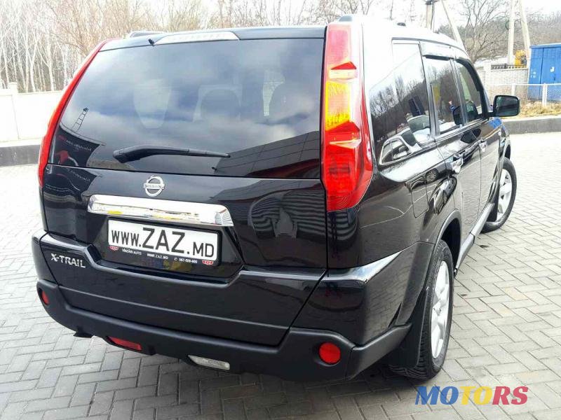 2009' Nissan X-Trail photo #2