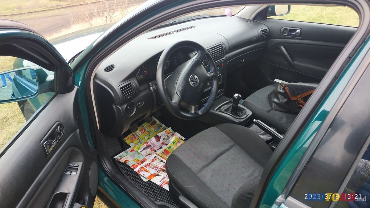 1997' Volkswagen Passat photo #5