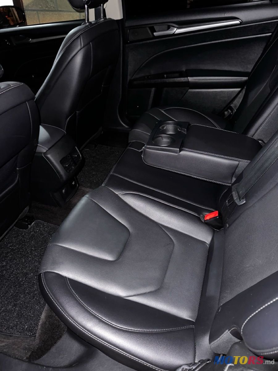 2016' Ford Fusion photo #5