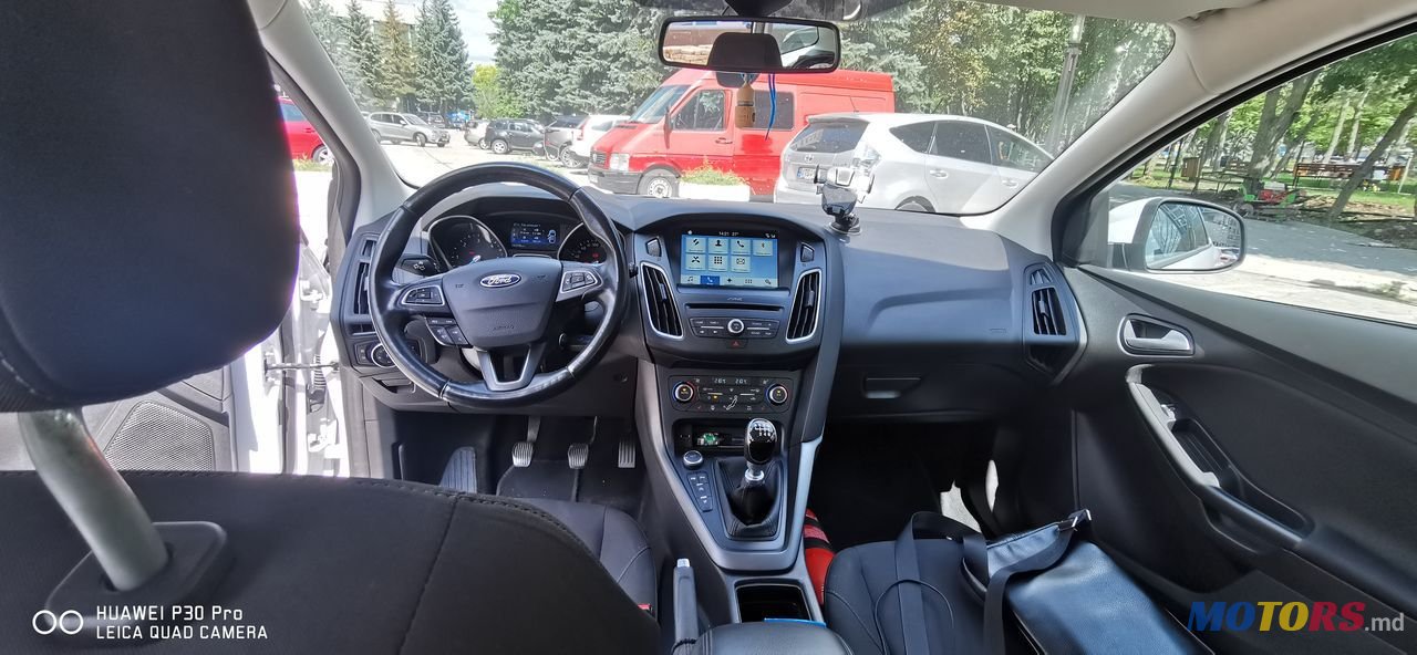 2018' Ford Focus photo #4