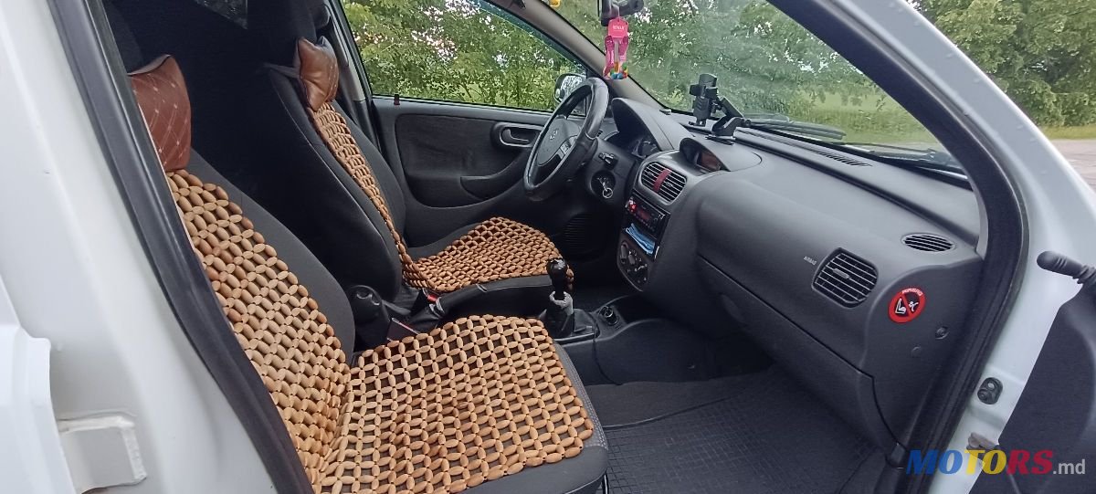 2006' Opel Corsa photo #1