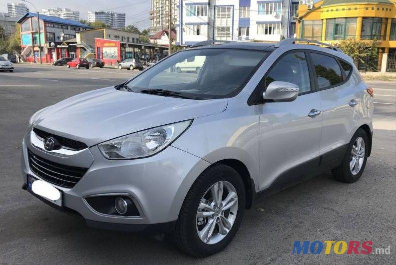 2010' Hyundai ix35 photo #1