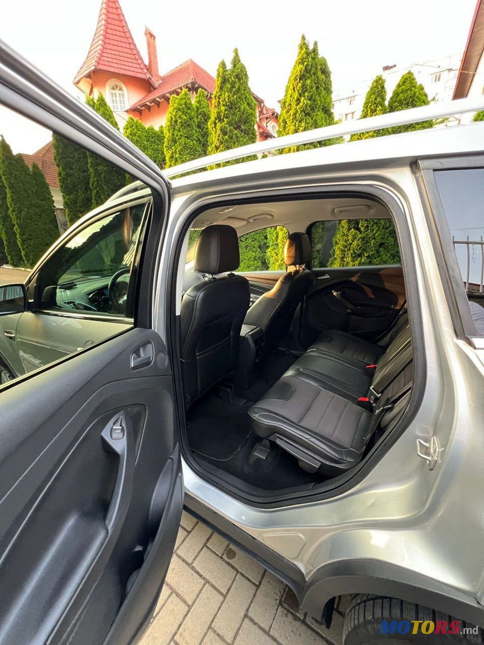 2013' Ford Kuga photo #4