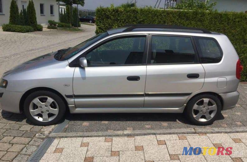 2003' Mitsubishi Space Star photo #1