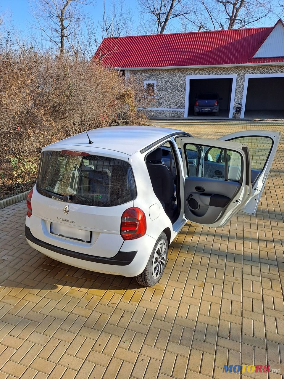 2010' Renault Modus photo #6