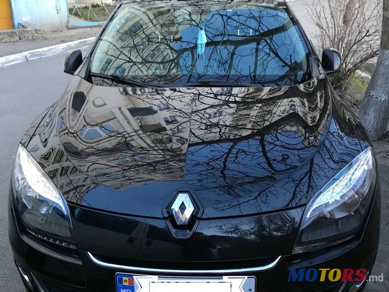 2013' Renault Megane photo #1