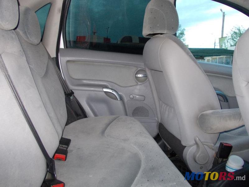 2004' Citroen C3 photo #3