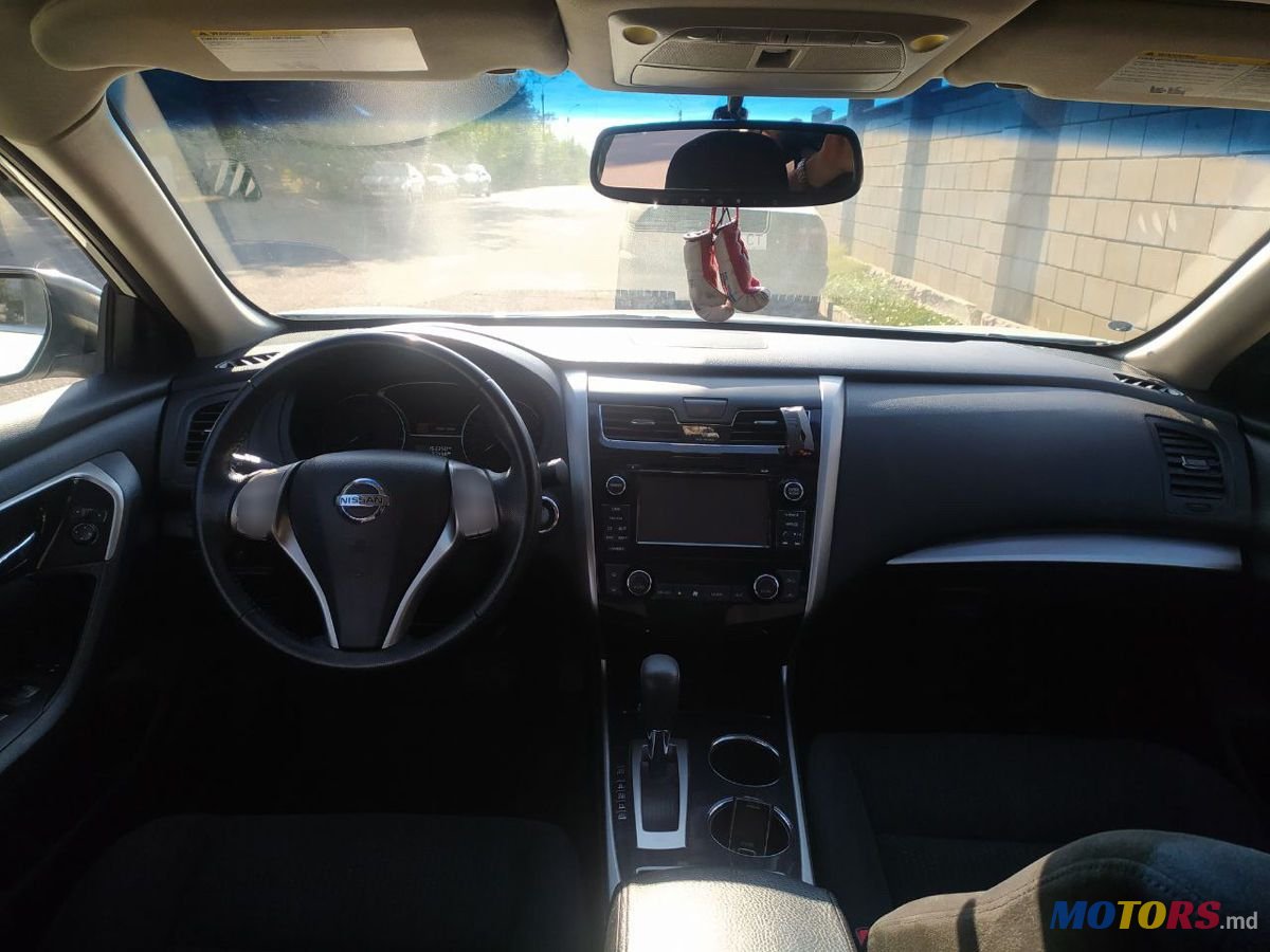 2014' Nissan Altima photo #3