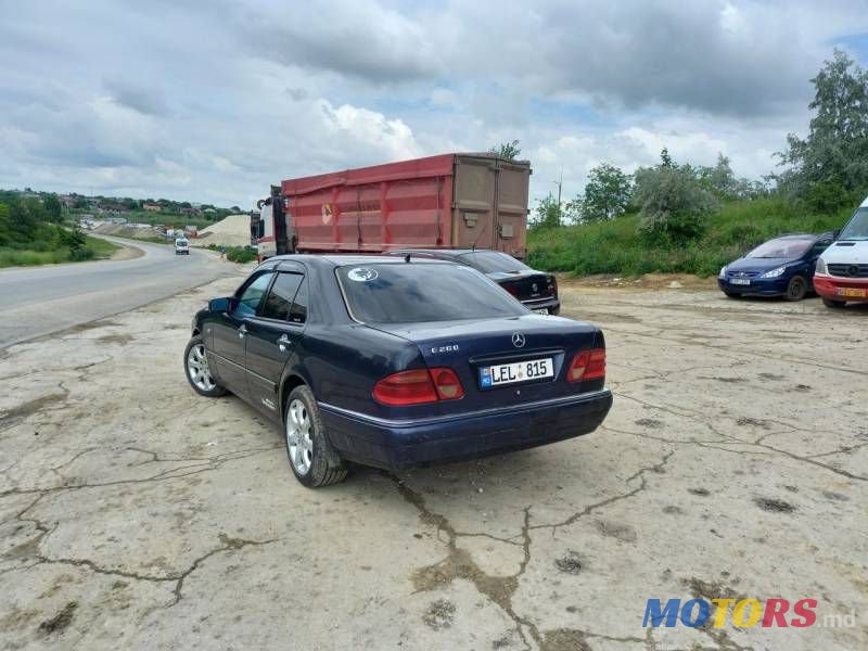 1997' Mercedes-Benz E photo #4