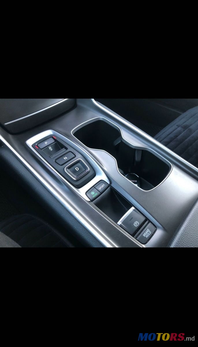 2019' Honda Accord photo #5