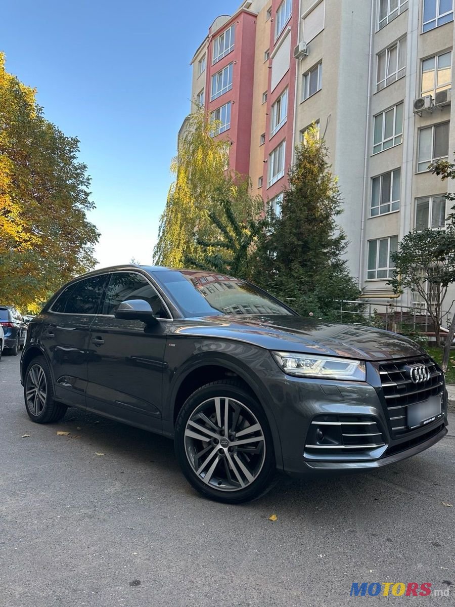 2019' Audi Q5 photo #6
