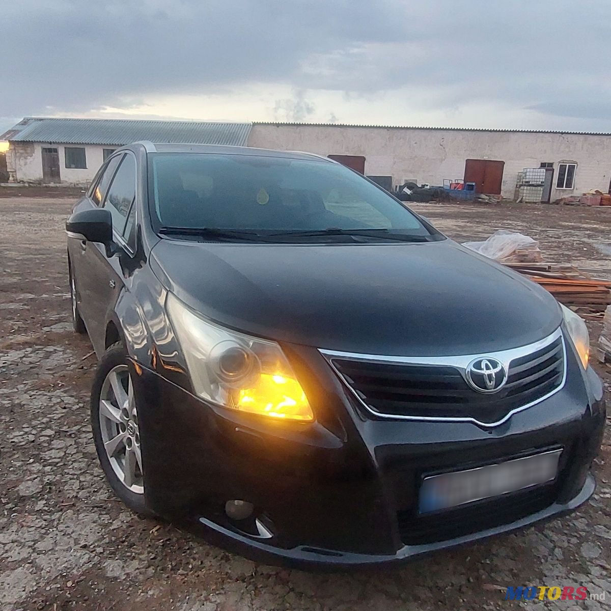 2009' Toyota Avensis photo #1