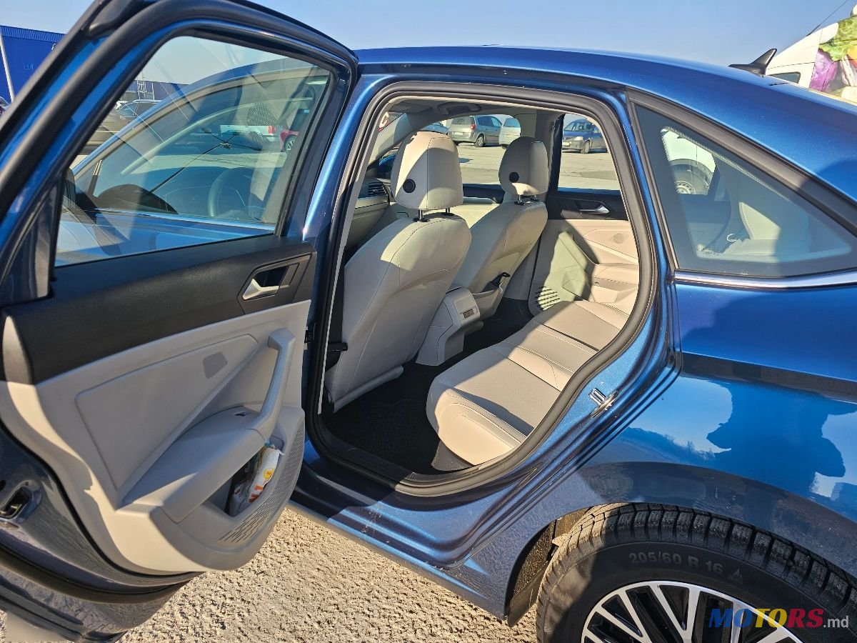 2020' Volkswagen Jetta photo #6