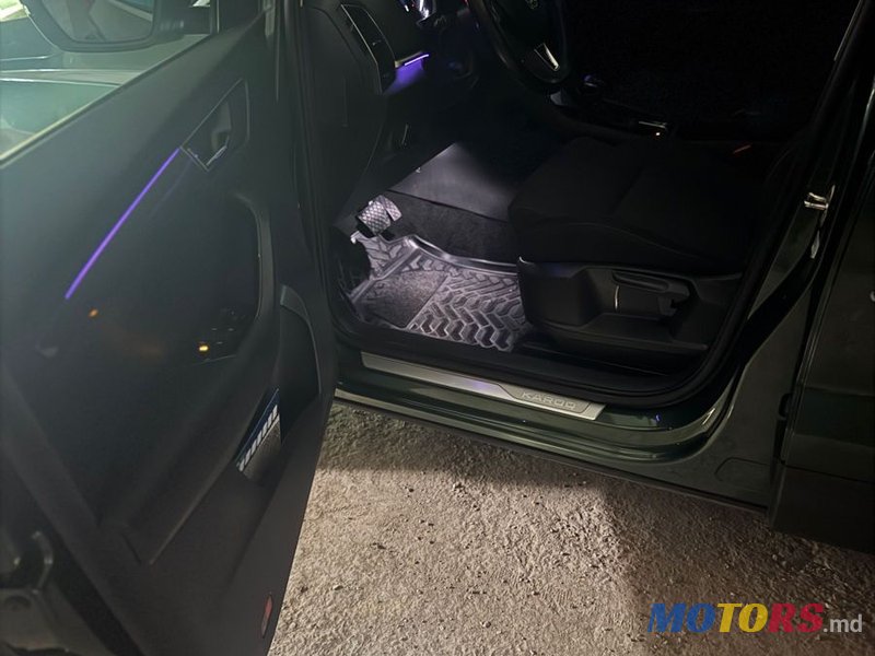 2019' Skoda Karoq photo #6