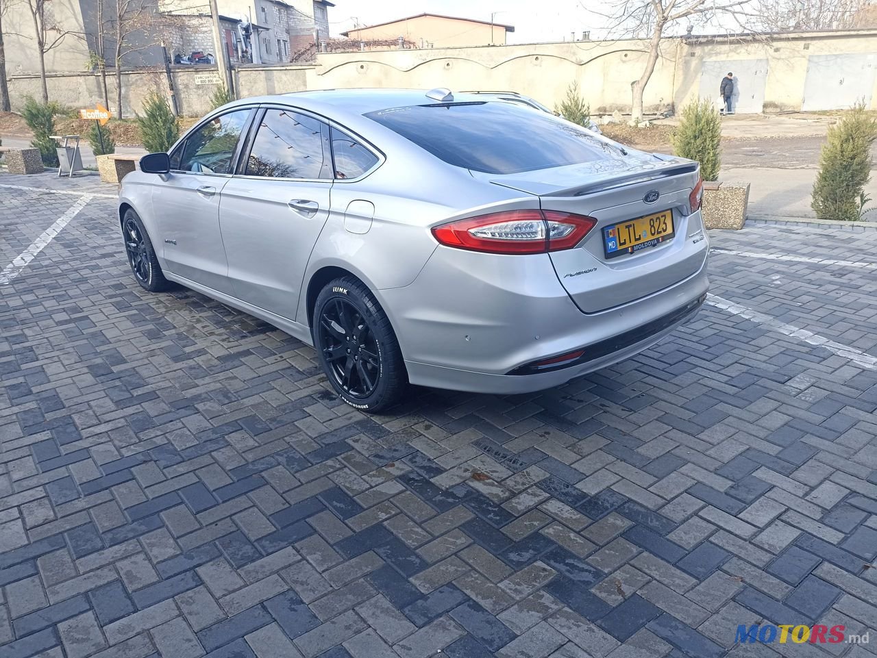 2014' Ford Fusion photo #2